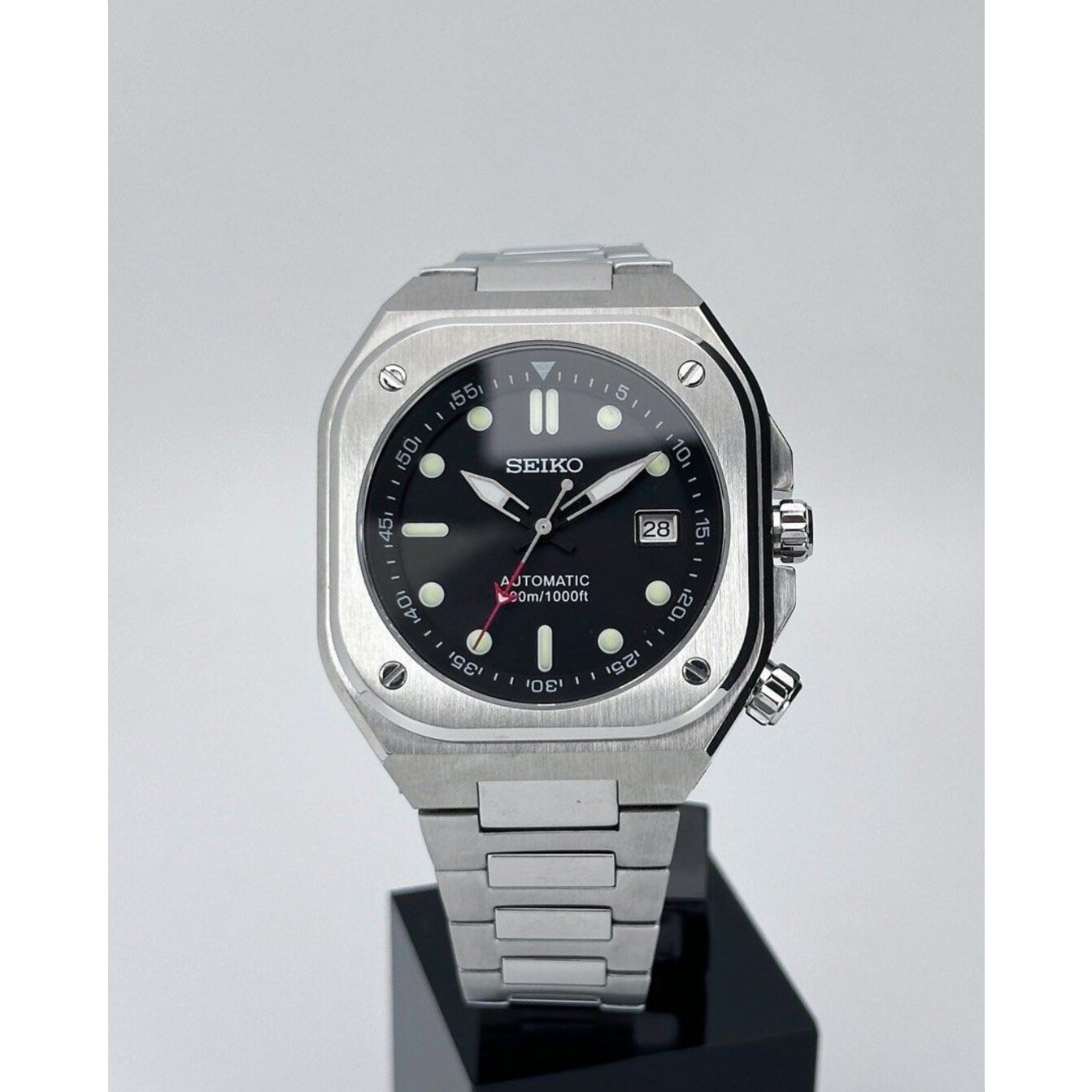 Custom Seiko Mod • Black BR05 V2 • 42mm